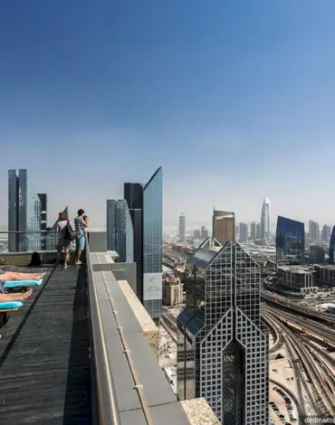 Вид на небоскреь Дубаи